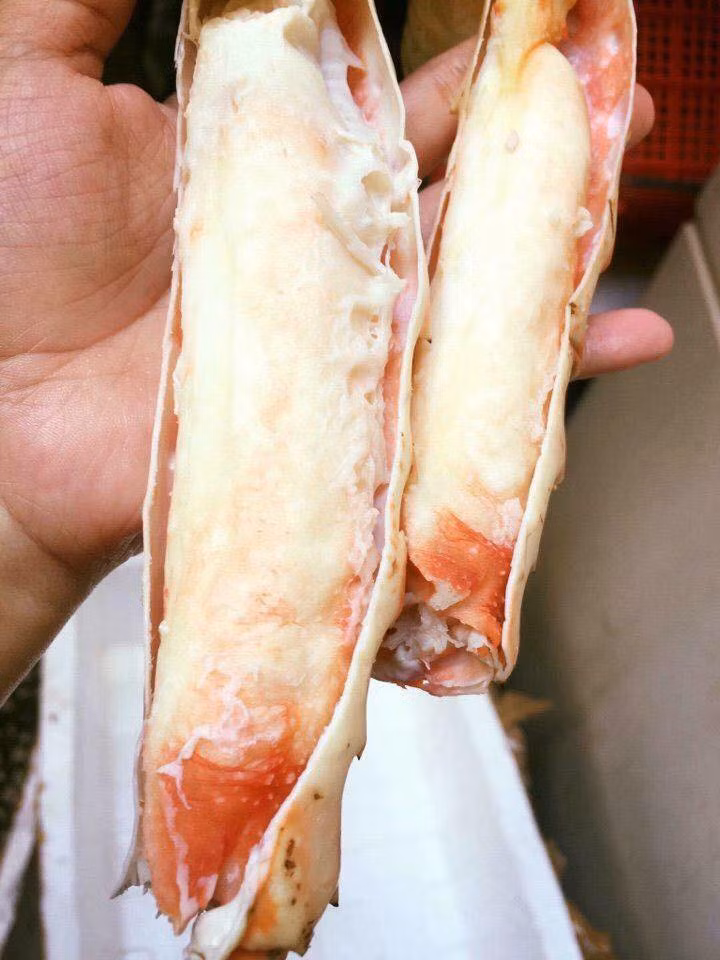 Nhiều khách hàng lại đặt muộn nên không mua được cua hoàng đế hun khói ăn Tết. Ảnh: FB Bich Vu.