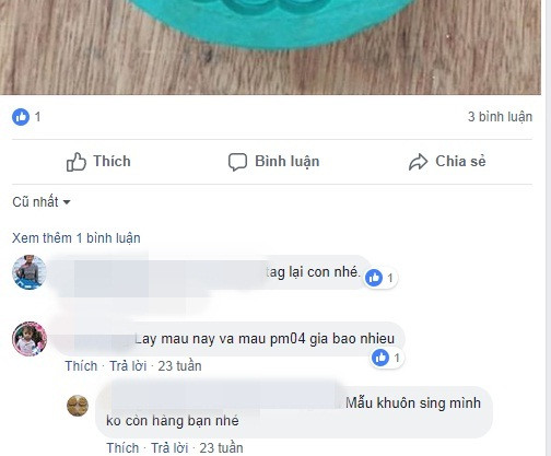 Mặc dù có giá bán cao hơn so với dòng khuôn bánh trung thu khác nhưng khuôn bánh Singapore thường xuyên trong tình trạng hết hàng. Ảnh: chụp màn hình FB.