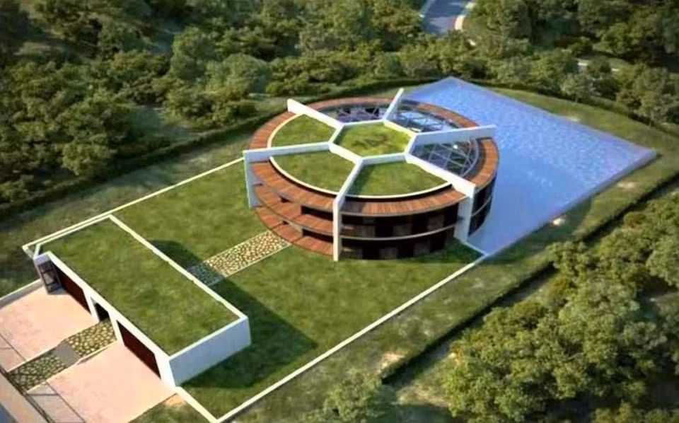 Dinh thự hình sân bóng của Messi