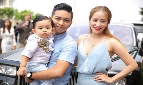 Gia đình hạnh phúc hiện tại của Khánh Thi và Phan Hiển