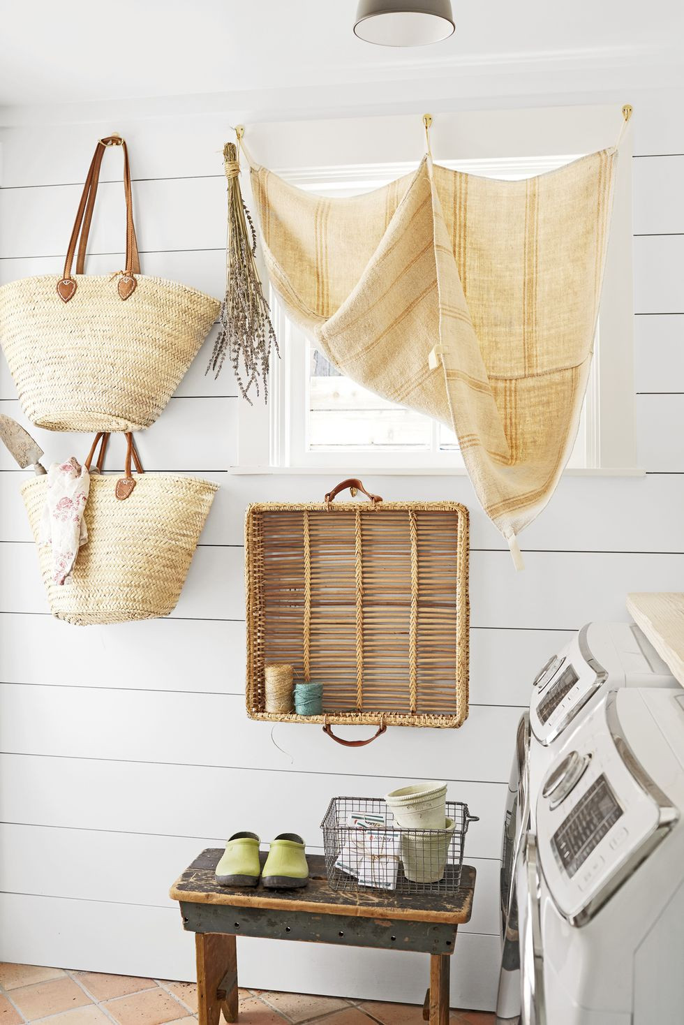 Vật dụng phòng tắm gần gũi và thân thiện môi trường.