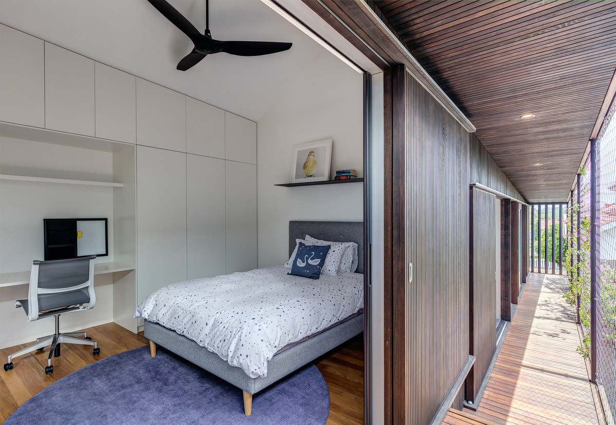 Các phòng ngủ đều có ban công bên cạnh.