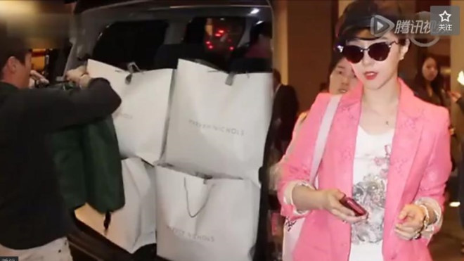 Về khoản mua sắm đồ hiệu thì khó ai có thể qua mặt được Phạm Băng Băng. Cô sẵn lòng chi ra con số bằng cả gia tài chỉ để sắm đồ đạc. Ảnh: Internet.