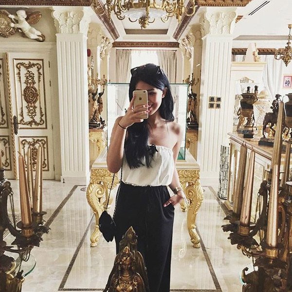 Thảo Tiên Nguyễn từng được lên tạp chí Mỹ bởi độ xa hoa và giàu có của mình. Ảnh: Dân Việt.