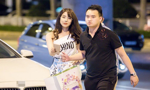 Những ngày gần đây, chuyện tình cảm của Diệp Lâm Anh với bạn trai thiếu gia kém tuổi trở thành tâm điểm chú ý của fan hâm mộ. Ảnh: Zing.