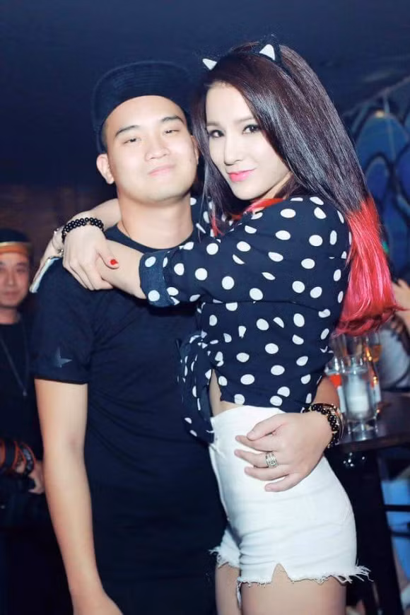 Hiện tại, Đức Phạm phụ giúp gia đình kinh doanh tại TP HCM. Ảnh: NLD.