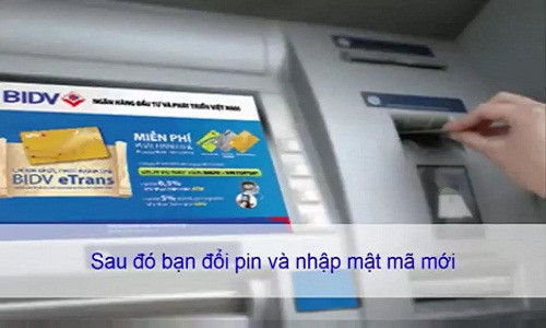 BIDV tăng phí rút tiền mặt tại ATM từ ngày 4/5. Ảnh: Youtube.