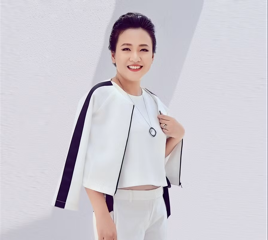 Sau đó bà Trang giữ chức Giám đốc Fossil Việt Nam khi Fossil mua lại Misfit Wearables. Ảnh: Doisongphaply.