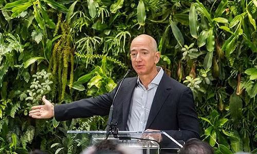 Thế giới hiện có số lượng tỷ phú nhiều nhất từ trước đến nay. Ảnh: HITC.