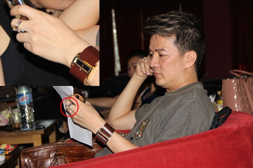 Đàm Vĩnh Hưng cũng được biết đến là người chơi kim cương nổi tiếng trong giới showbiz. Ông hoàng nhạcViệt có sở thích sưu tầm những chiếc nhẫn kim cương, đồng hồ nạm kim cương giá hàng tỷ đồng. Ảnh: 2sao.