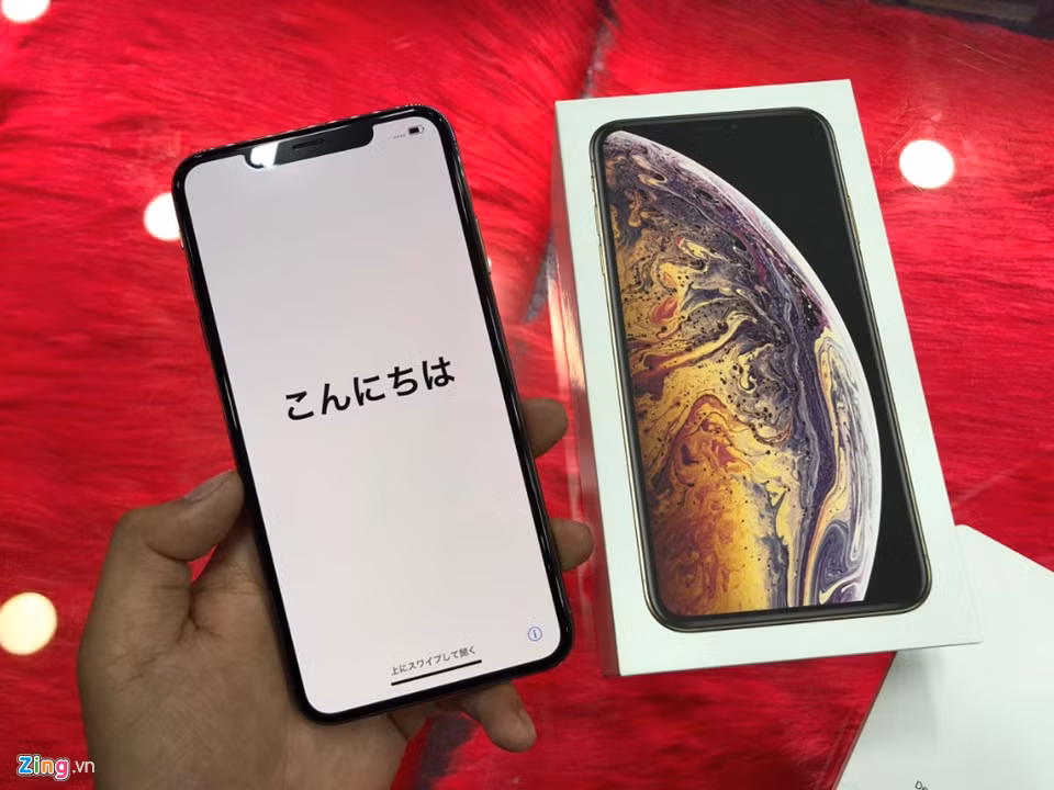 Đến 9h sáng mai (theo giờ Việt Nam), Apple mới bắt đầu bán iPhone mới nên thiết bị chưa thể kích hoạt vào lúc này.