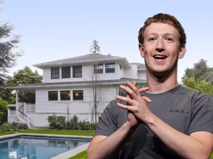 Cha đẻ của Facebook - Mark Zuckerberg ở trong một ngôi nhà được xem là bình thường trong làng ông nghệ Palo Alto, California, Mỹ.