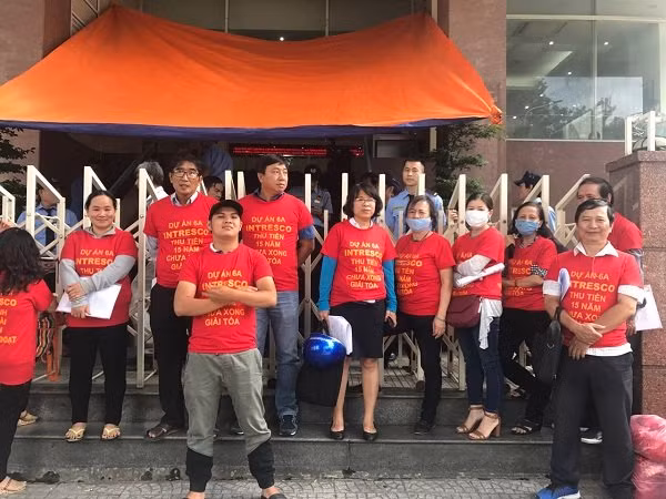 Ong chu that su cua du an 6A Intresco 15 nam chua giao dat la ai?