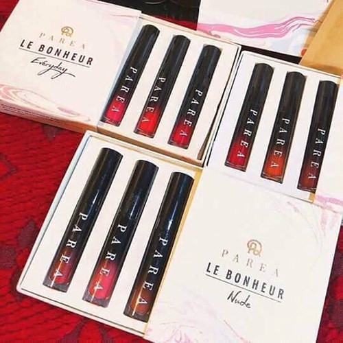 Son môi cũng là sự lựa chọn của nhiều bạn trẻ Việt Nam và thế giới trong ngày 8/3.