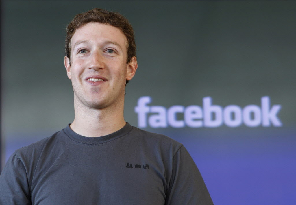 Phần lớn số tiền Mark Zuckerberg đến từ cổ phiếu Facebook. Theo tính toán, mỗi người xem video trên Facebook trong vòng 50 phút sẽ giúp Zuckerberg thu về hơn 200 triệu USD. Ảnh: BI.