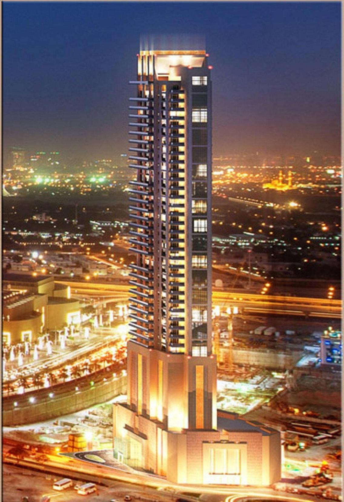 Tòa nhà cao hơn 207m, 44 tầng lầu. Trong đó có khoảng 24 căn hộ siêu sang được chào bán cho giới thượng lưu trên thế giới.