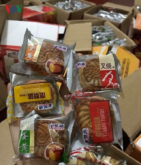 Tran lan banh trung thu sieu re, co the de an ca doi-Hinh-2