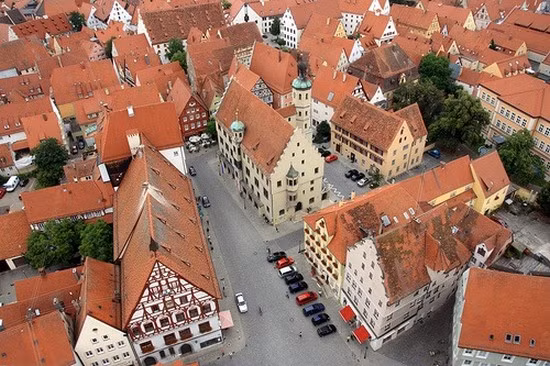 Ước tính, hàng triệu viên kim cương này lên tới 72.000 tấn. Ảnh: Planet Oddity.