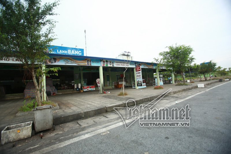 Xe bon no nhu bom: Chot chan ngay dem cao toc HN-Lao Cai-Hinh-5