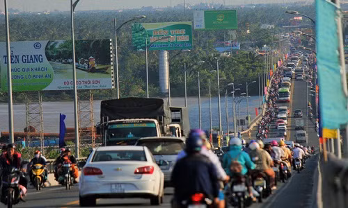 Cơ cấu liên danh đầu tư dự án BOT Cầu Rạch Miễu liên tục biến động các năm qua