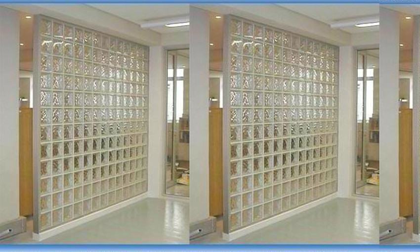 Gạch kính ngày càng phổ biến nhờ ưu điểm thẩm mỹ, đa dạng mẫu mã, tạo sự mới lạ. Ảnh: Internet.