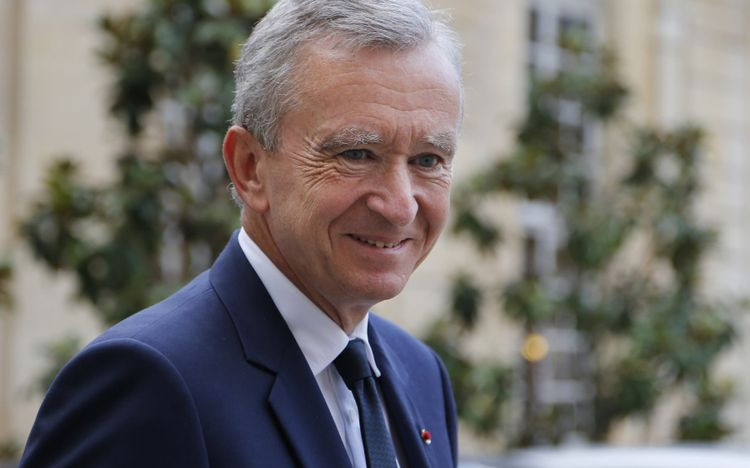 Hiện khối tài sản của Bernard Arnault là 80,7 tỷ USD. Tháng 5/2018, ông trở thành tỷ phú giàu nhất châu Âu khi doanh thu công ty đạt mức kỷ lục năm ngoái. Ảnh: De Tijd.