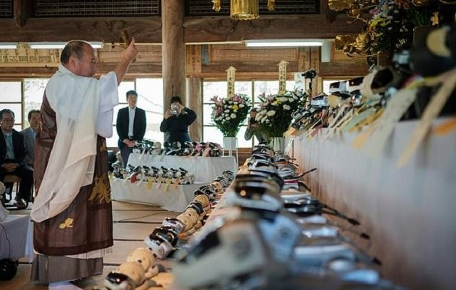 Ngôi đền này tưởng niệm hơn 800 robot AIBO.