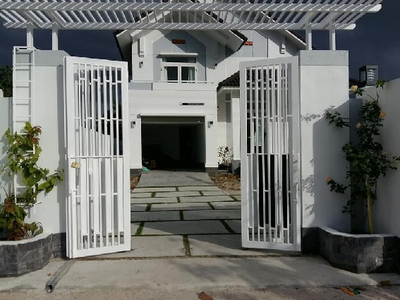 Ngôi nhà gây ấn tượng bởi thiết kế tỉ mỉ mang phong cách châu Âu.