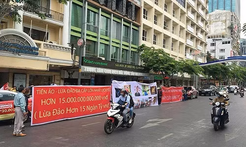 Cac ong chu “de” ra du an tien ao lua 15.000 ty la ai?