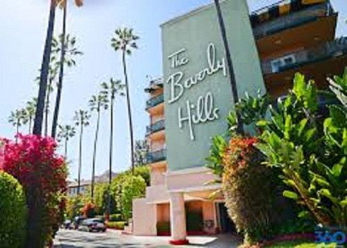Với mức giá trung bình 800 USD (gần 18 triệu đồng)/đêm, khách sạn Beverly Hills tại Los Angeles (Mỹ) thực sự là điểm nghỉ ngơi chỉ dành cho giới nhà giàu.