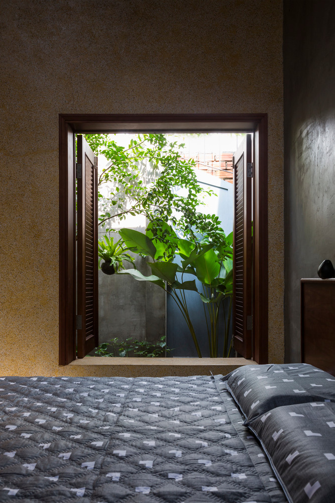 Phòng ngủ thiết kế phía cuối ngôi nhà.