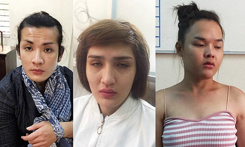 Kiệt, Thiện, Chánh từ trái sang tại cơ quan điều tra. Ảnh: Công an cung cấp.