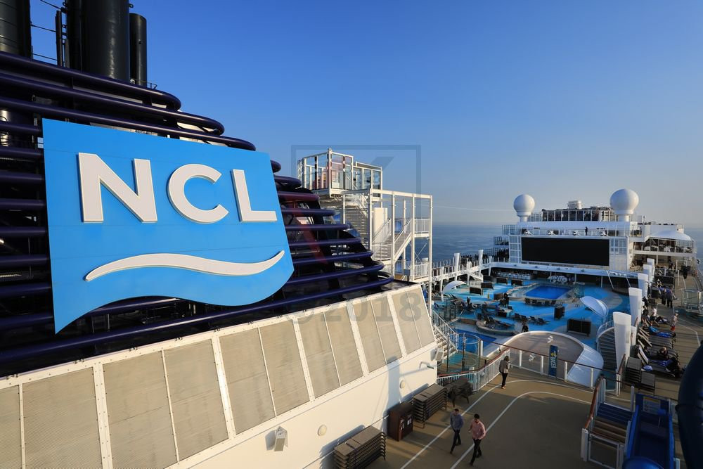 Du thuyền có chiều dài 330m và có thể chở tối đa hơn 4.000 hành khách.