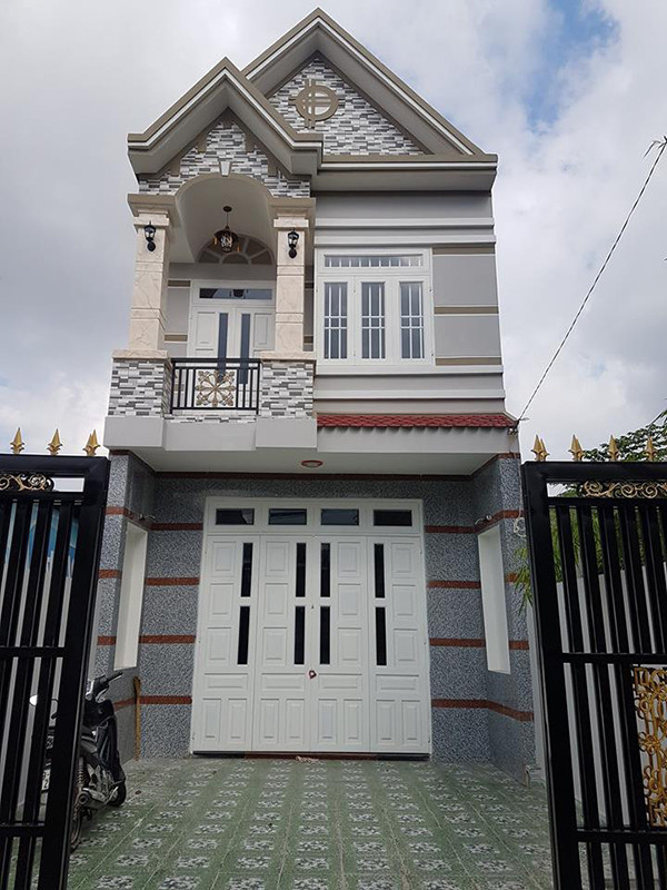 Nhà mái thái đơn giản với kiểu dáng khỏe khoắn nhưng cũng không kém phần ấn tượng và đẹp mắt. Ảnh: Nhadepsang.