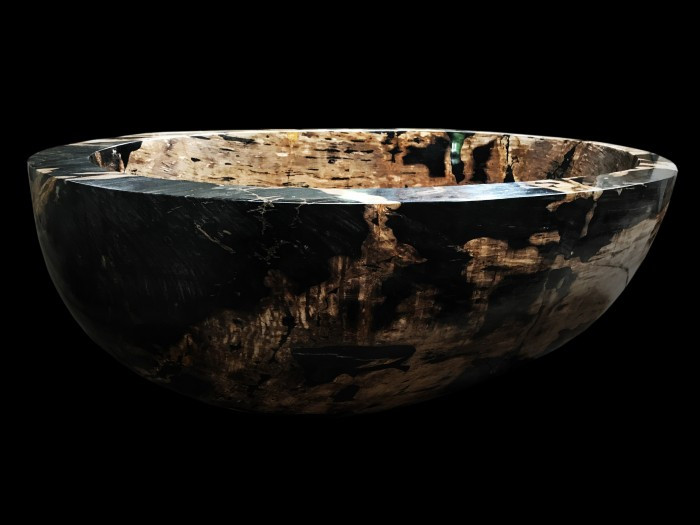 Chiếc bồn tắm được đặt tên là Jewel.