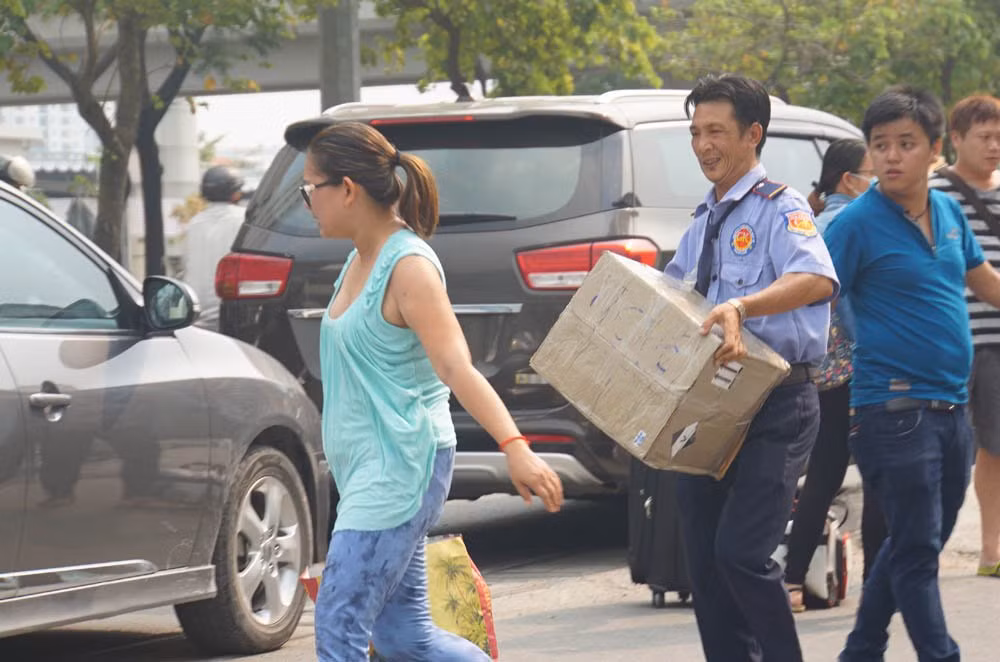 Theo chủ đầu tư, để phục vụ công tác điều tra làm rõ nguyên nhân, toàn bộ block A, B sẽ bị phong tỏa. Block C (ít bị ảnh hưởng từ vụ cháy) cũng được kiểm tra lại hệ thống điện nước, hệ thống chữa cháy, nếu đảm bảo an toàn sẽ cho cư dân về ở