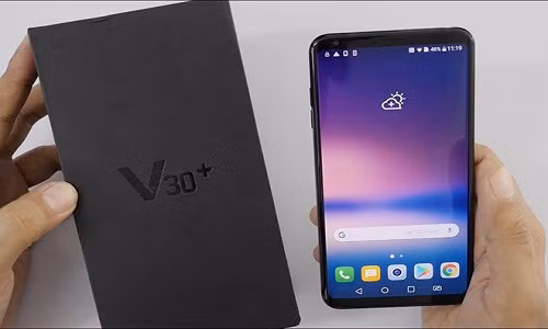 LG V30+ là phiên bản cải tiến cấu hình từ LG V30.