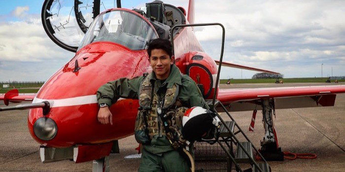 Thường xuyên du lịch bằng máy bay riêng là sở thích của Abdul Mateen. Ảnh: BI.