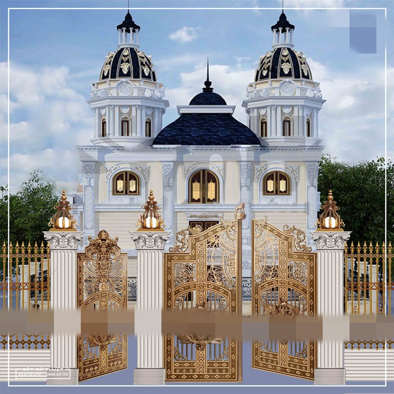 Họa tiết hoa văn cùng tạo hình kiến trúc cổ trên cổng nhôm mang đến vẻ đẹp bề thế cho biệt thự. Ảnh: igate.