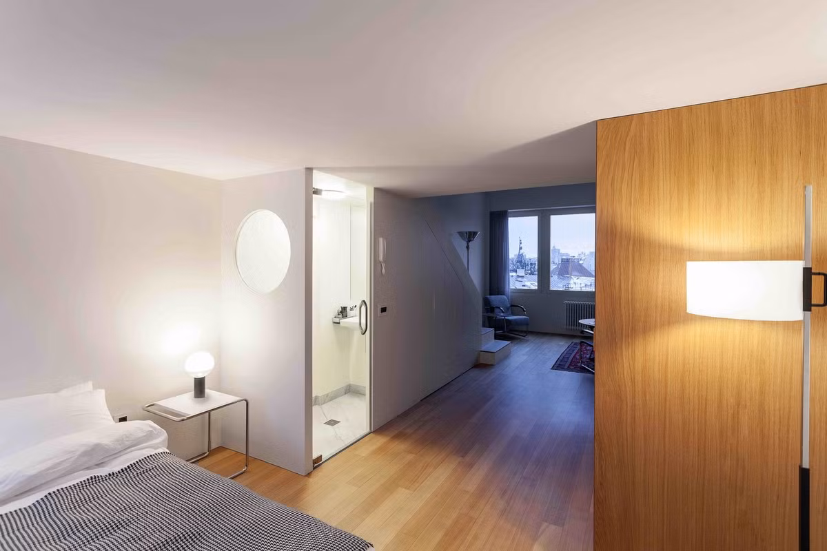  Căn hộ hiện đại, tiện nghi rất đáng học tập của anh chàng độc thân. Nguồn ảnh: Archdaily.