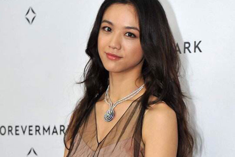 Thang Duy từng là nàng thơ của không ít chàng trai nhờ vẻ ngoài xinh đẹp mặn mà.