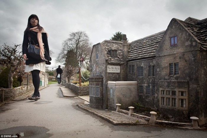 Sau gần 20 năm sở hữu, chủ nhân của ngôi làng muốn chuyển nhượng để nghỉ hưu.