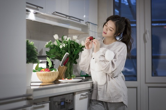 Được biết căn hộ này có giá khoảng 5 triệu Euro (tương đương 132 tỷ đồng) và nằm tại trung tâm thủ đô nước Pháp. Ảnh: NLĐ.