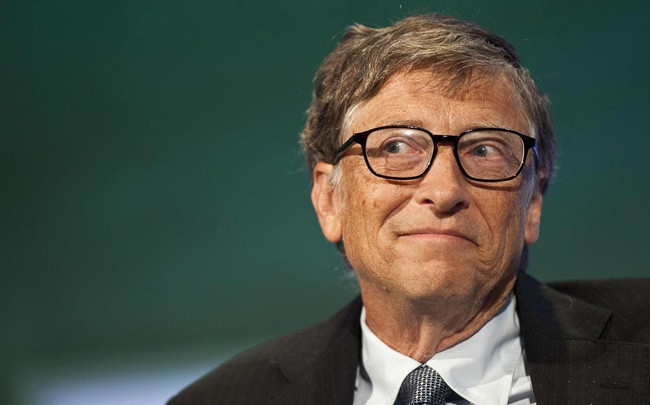 Trong khi đó, mỗi giây tỷ phú Bill Gates kiếm được 250 USD, tương đương mỗi phút kiếm được 15.000 USD, 1 ngày ông kiếm được 20 triệu USD. Ảnh: BI.