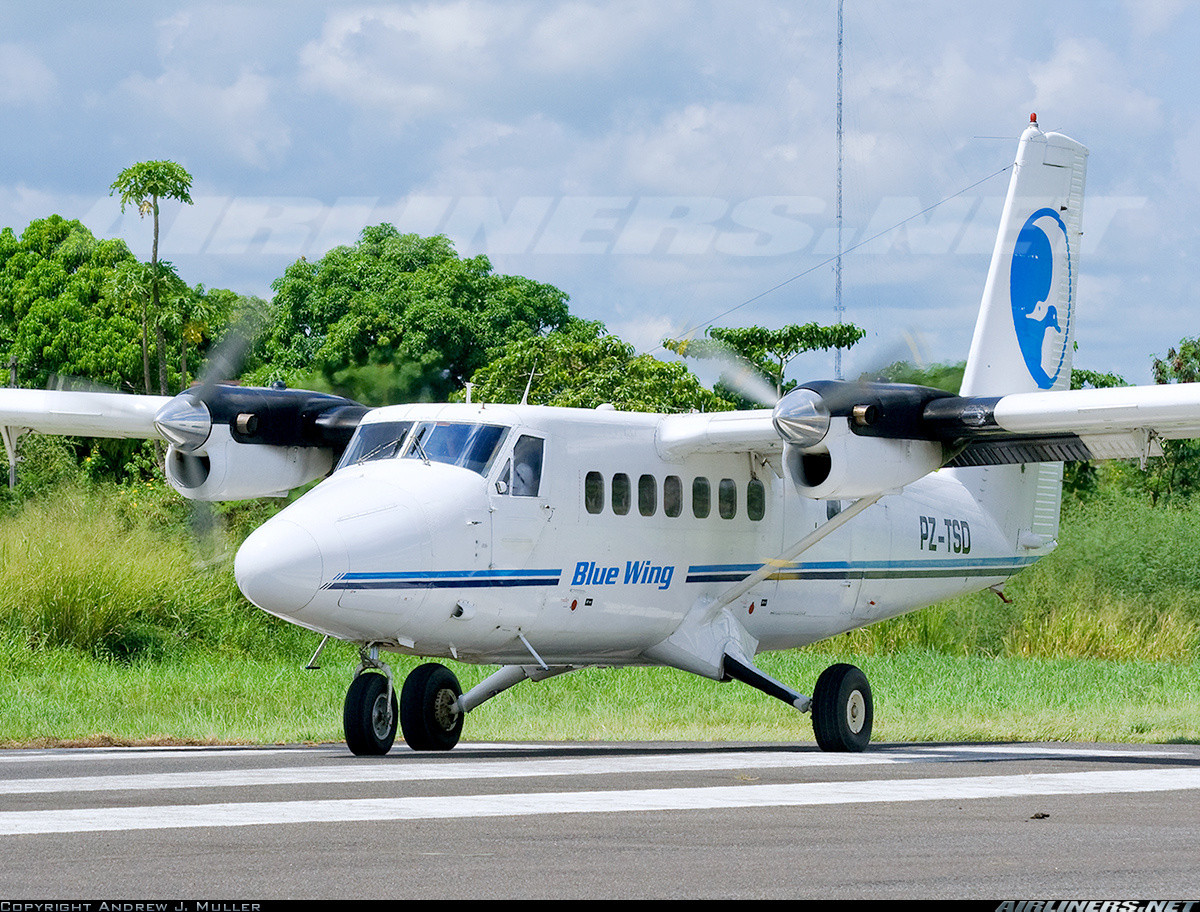 Ngày 6/7/2010, Blue Wing Airlines bị cấm bay từ không phận lãnh thổ châu Âu và Pháp do ba vụ tai nạn liên tiếp vào các năm 2008, 2009, 2010. Ảnh: Airliners.