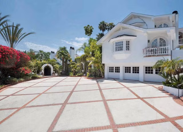 Cặp đôi đang có kế hoạch dùng 1 triệu USD để tân trang lại ngôi nhà theo sở thích cá nhân sau khi cưới.