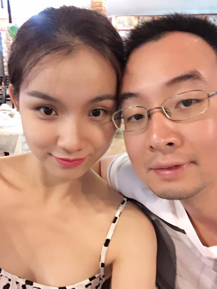 Sau đăng quang, cô kết hôn với chồng là Tiến sĩ Anh Tuấn