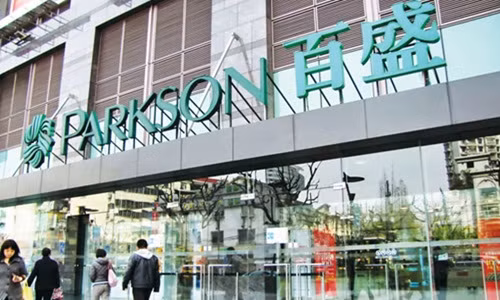 Năm 2014, doanh thu của Parkson là 3.554 triệu đô la Malaysia (tương đương 20.645 tỷ đồng). Tính đến năm 2015 số lượng nhân viên của Parkson là trên 90.000 người. Ảnh: China Daily.
