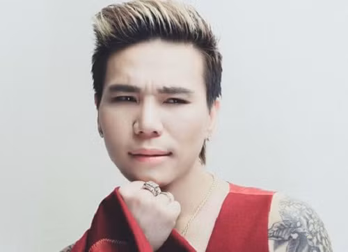 Theo ý kiến của nhiều người trong giới nghệ sĩ, Châu Việt Cường không đủ tư cách để được gọi là "nghệ sĩ".'Không đủ tư cách để gọi là nghệ sĩ'