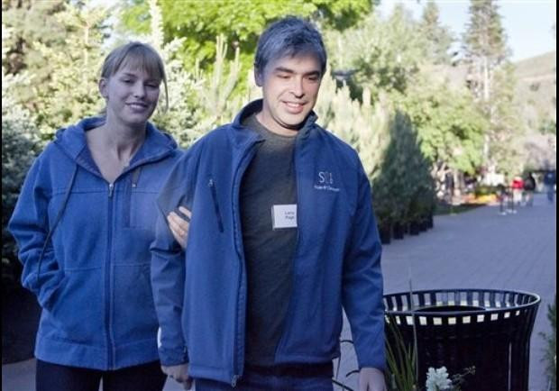 Tình yêu sét đánh và đám cưới xa xỉ của cặp vợ chồng trẻ khiến dư luận khá bất ngờ. Nhiều người nghi hoặc về tương lai bền chặt của cuộc hôn nhân này. Tuy nhiên, đến nay cặp đôi vẫn sống hạnh phúc bên nhau. Ảnh: Forbes.